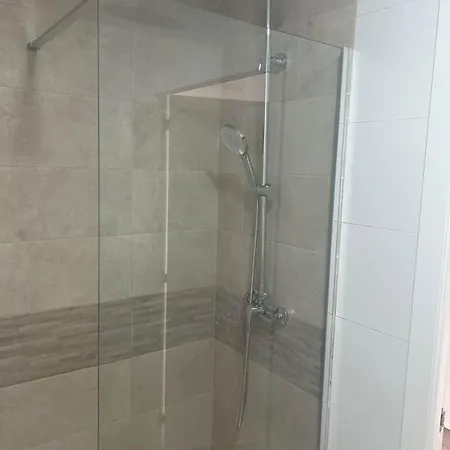 Excelente Casa Renovada Cerca De La Playa Feriehus Valencia